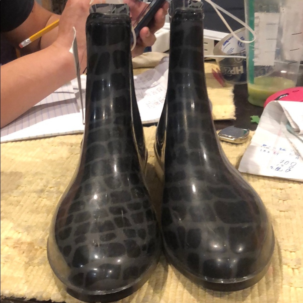 Henry Ferrera black crocodile rain boots used
